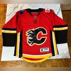 Nhl Calgary Flames jersey Sz Youth S/M